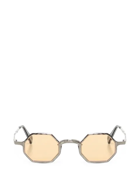 Kuboraum gafas de sol Z19 con montura geométrica forjada