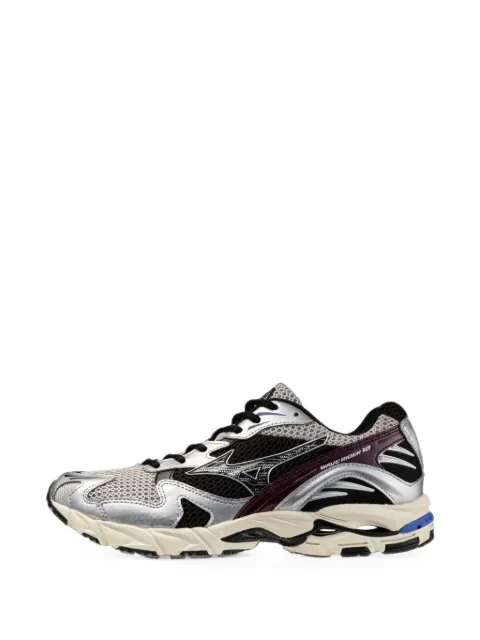 Mizuno Wave Rider 10 sneakers