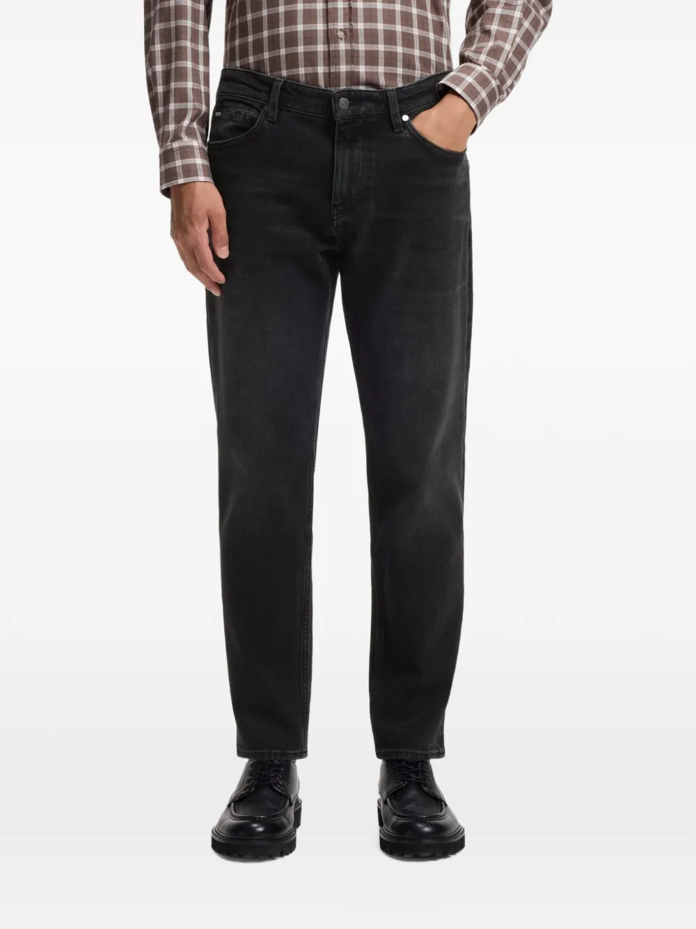 HUGO regular-fit tapered jeans in stretch cotton Zwart