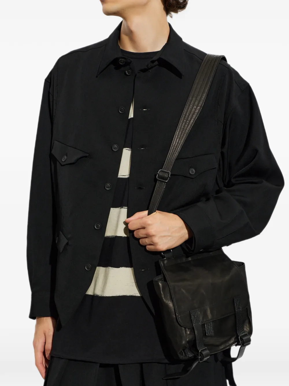 Yohji Yamamoto Schoudertas met gespdetail Zwart