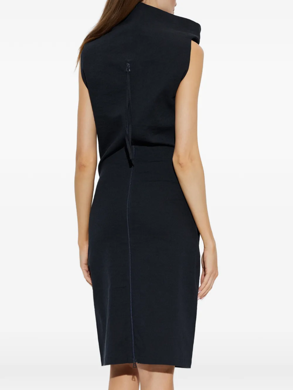 Issey Miyake Mouwloze midi-jurk met zak Blauw