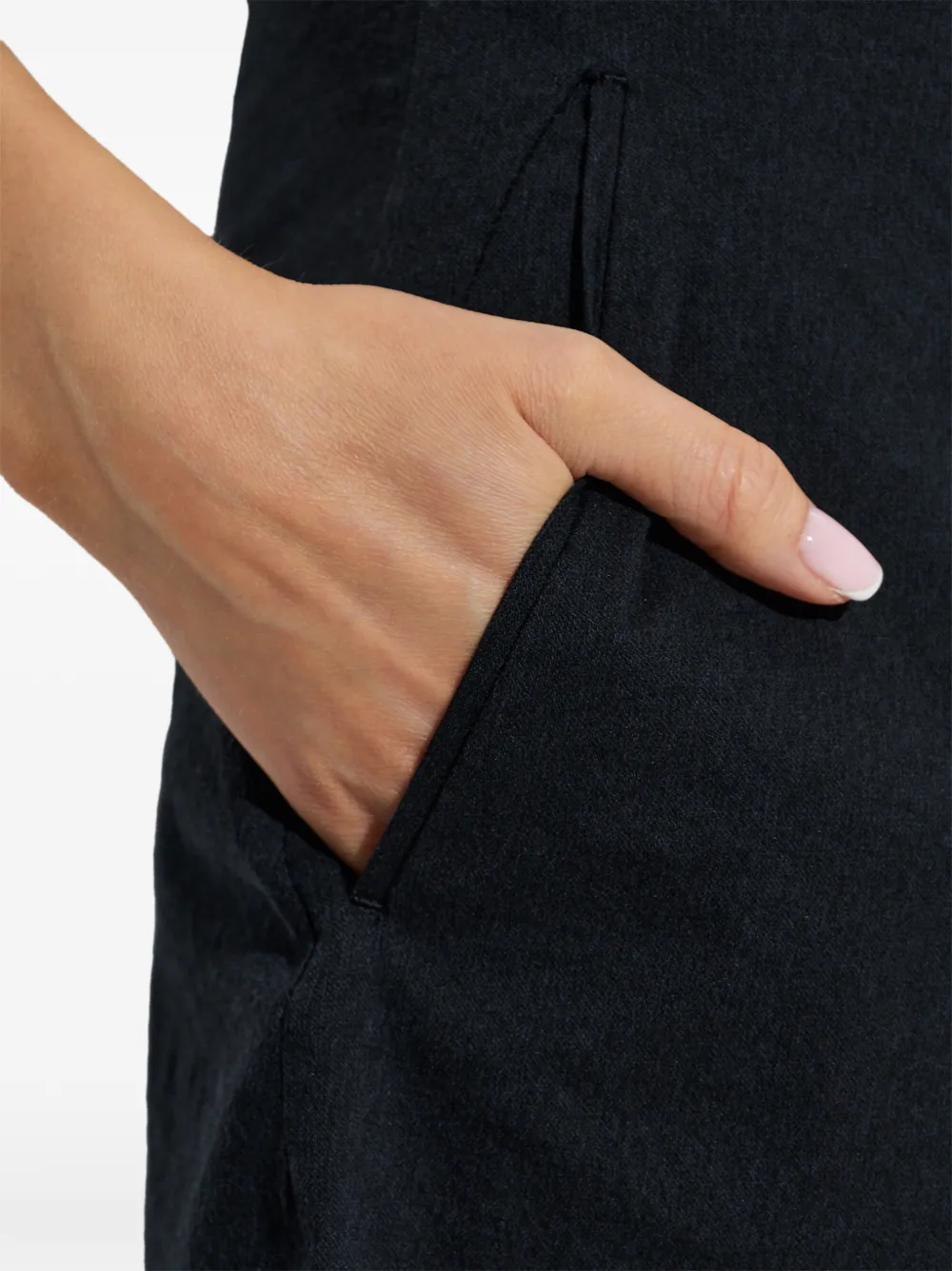 Issey Miyake Mouwloze midi-jurk met zak Blauw