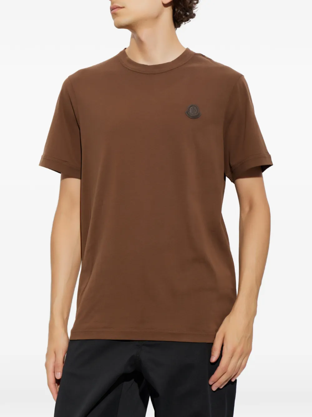 Moncler T-shirt met logopatch Bruin