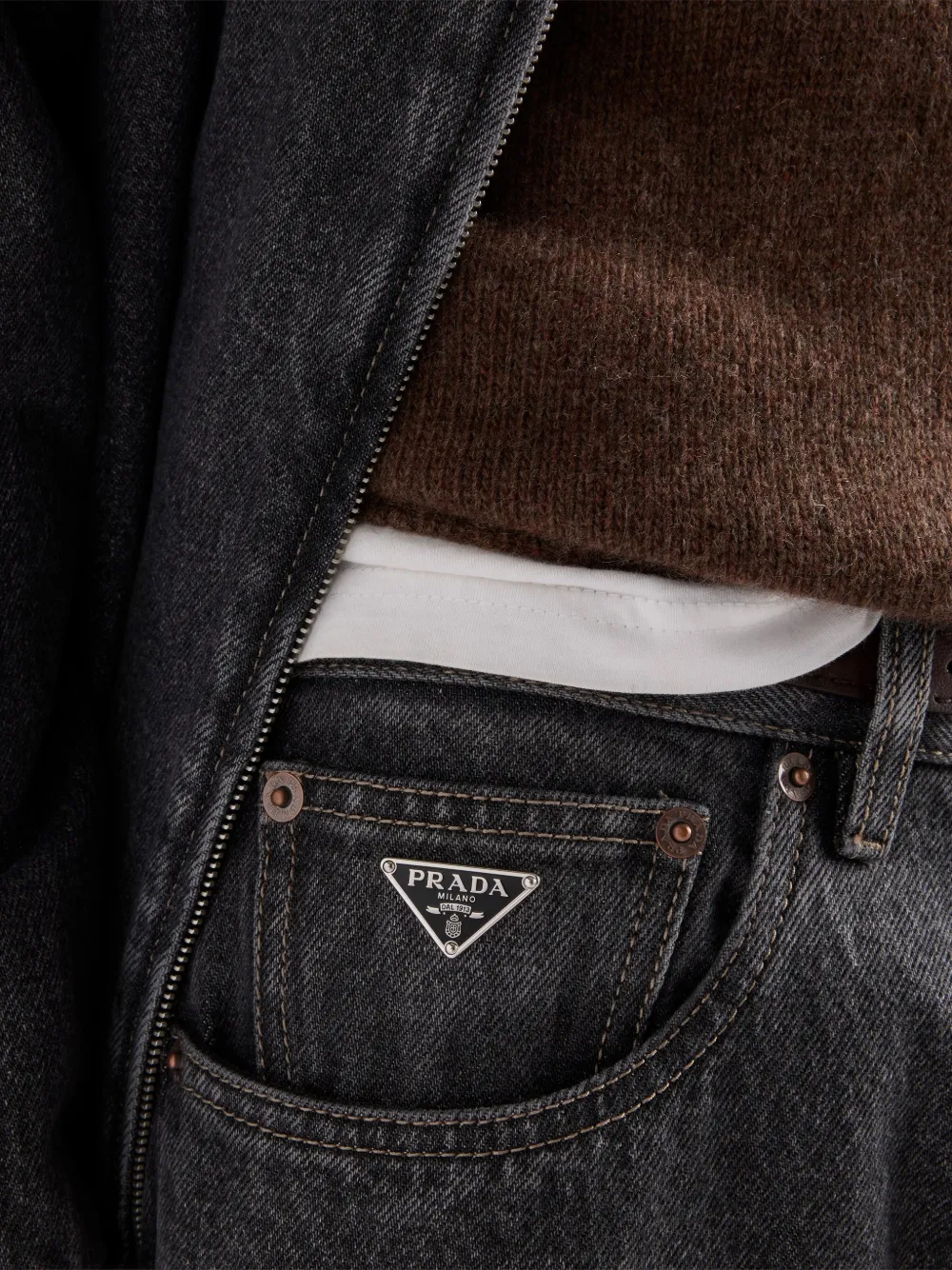 Prada Denim jeans met gedragen look Grijs