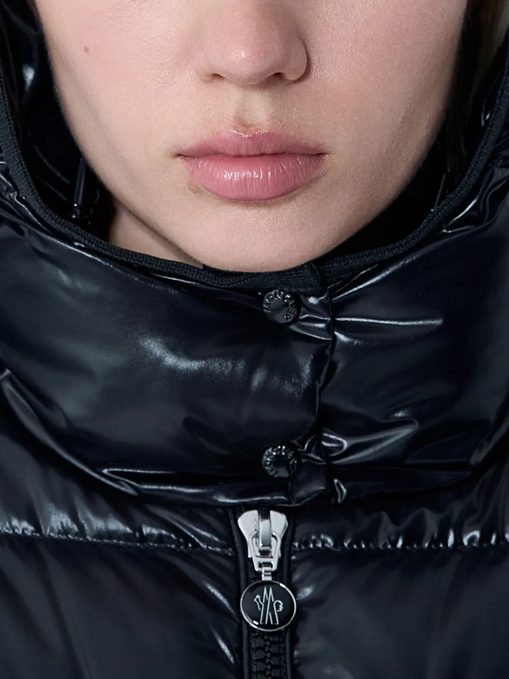 Moncler quilted hooded jacket Blauw