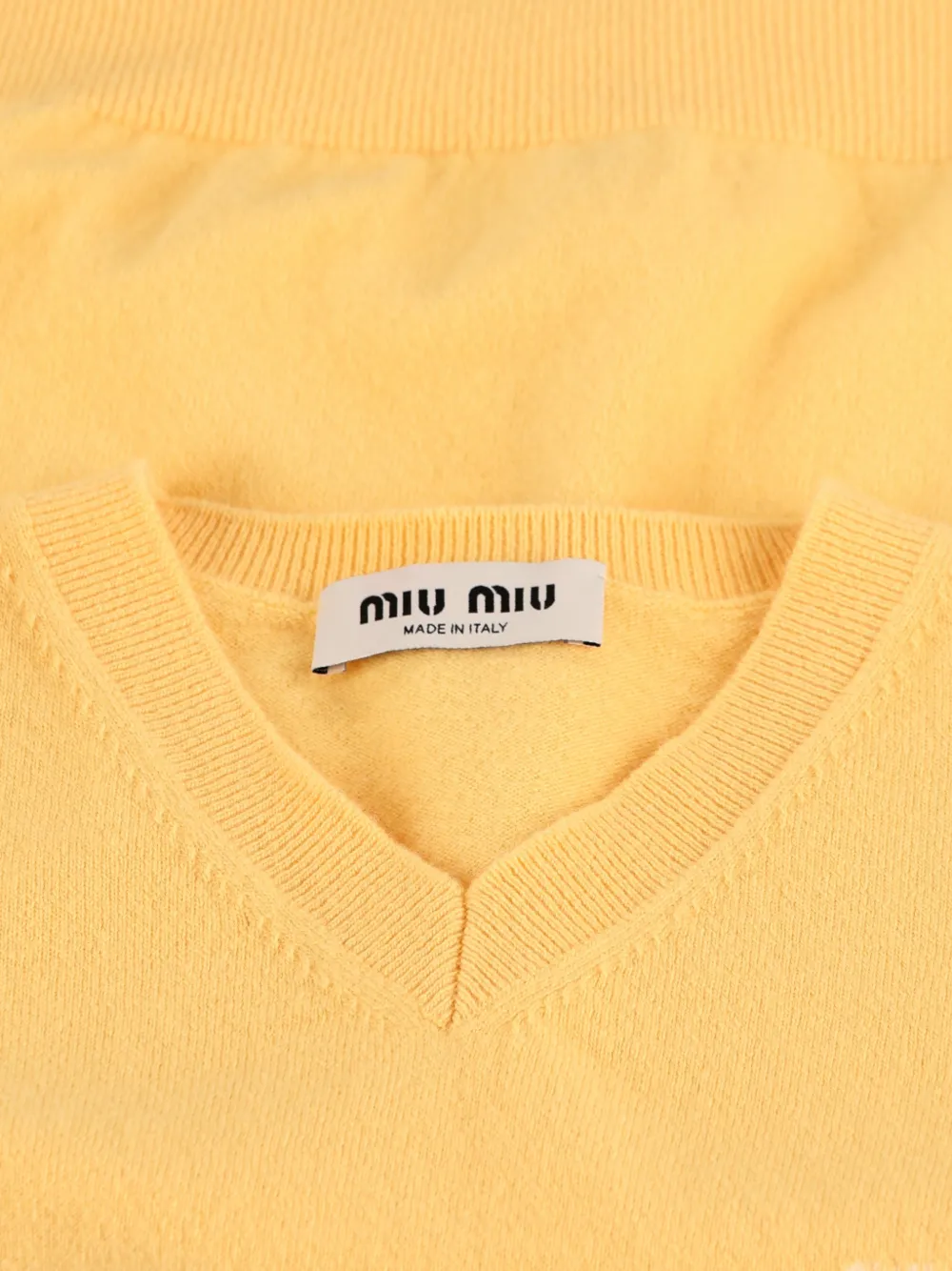 Miu Wollen vest met V-hals Geel