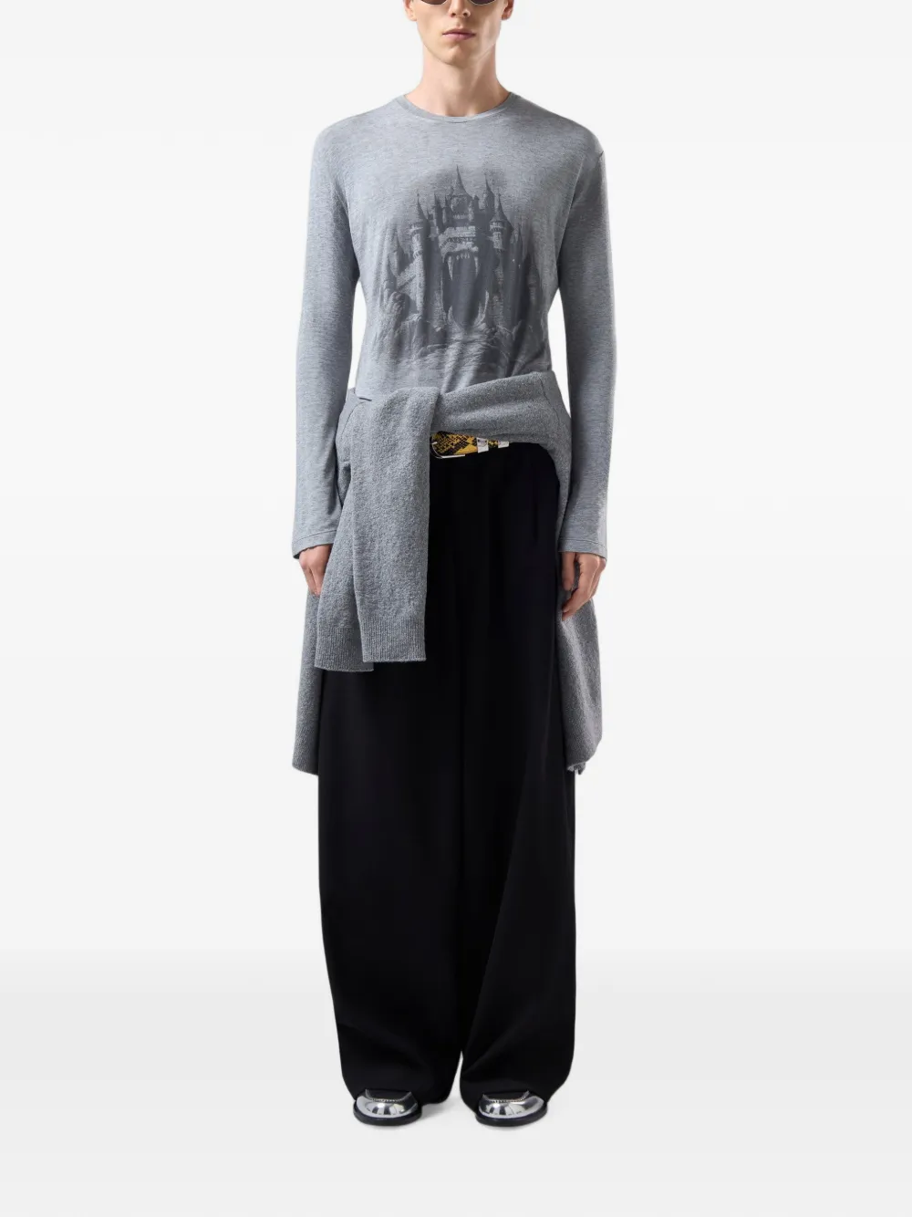 GCDS Maniche Lunghe Gothic T-shirt met lange mouwen en grafische print Grijs