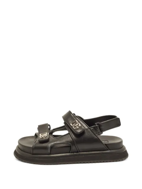 Dolce & Gabbana Pre-Owned sandalias con logo DG y tira trasera