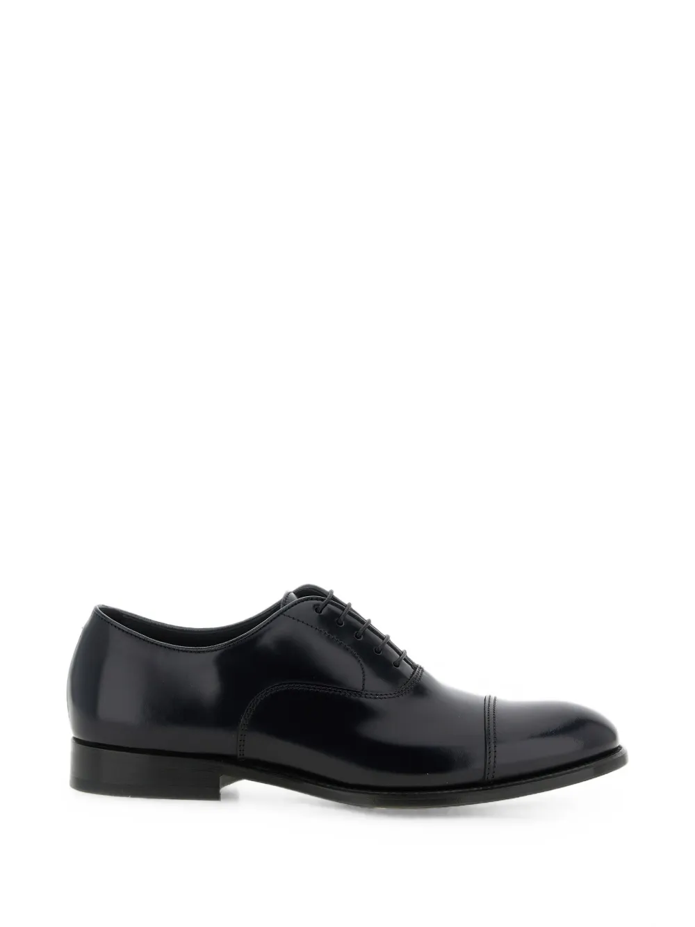 Doucal's cap-toe Oxford shoes Zwart