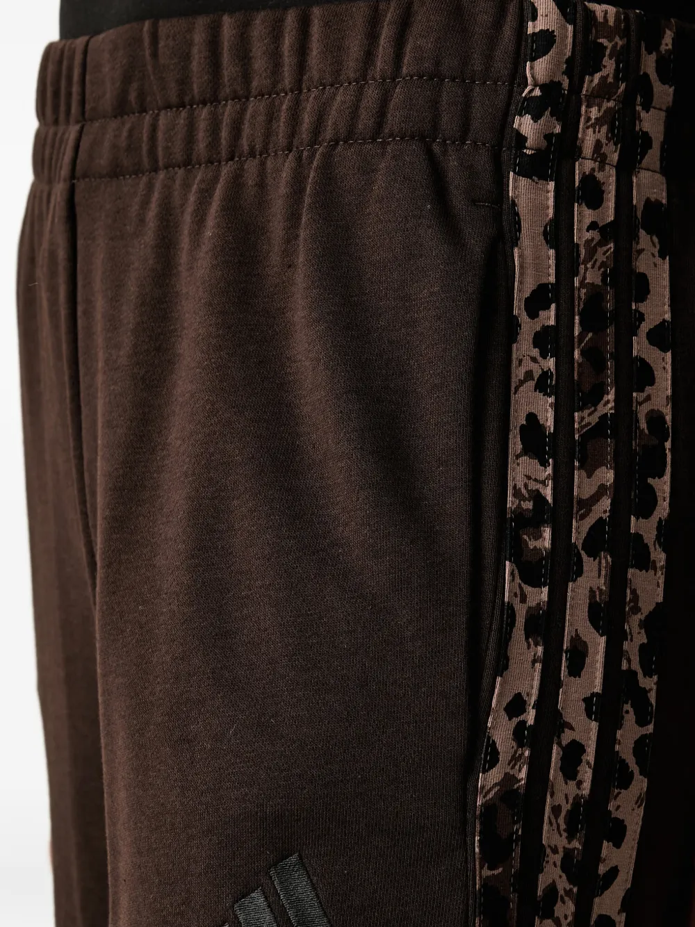adidas animal-print track pants Bruin