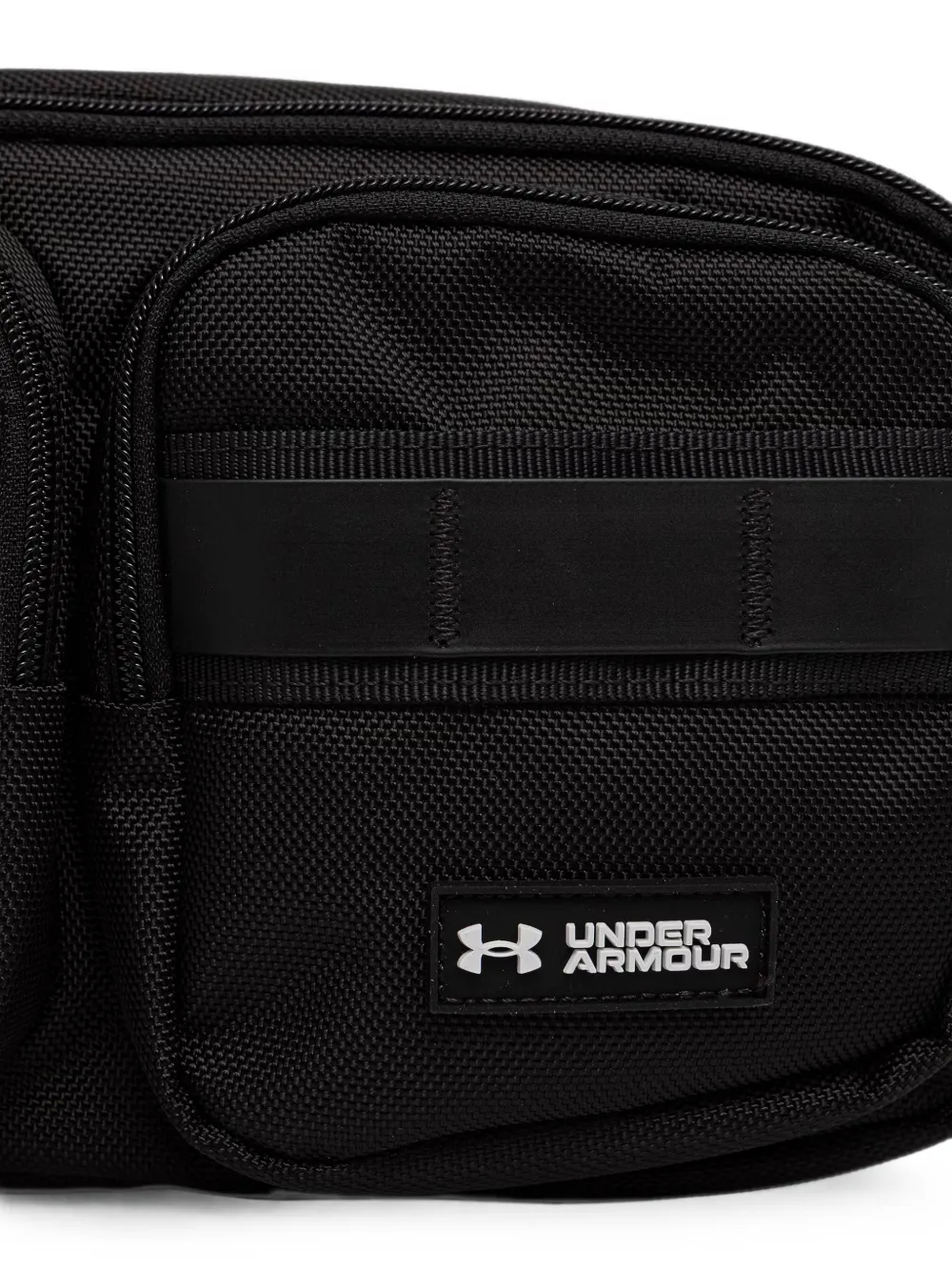 Under Armour Multi-pocket Belt Bag In Black