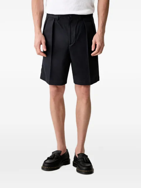 WACKO MARIA pleated logo-patch shorts