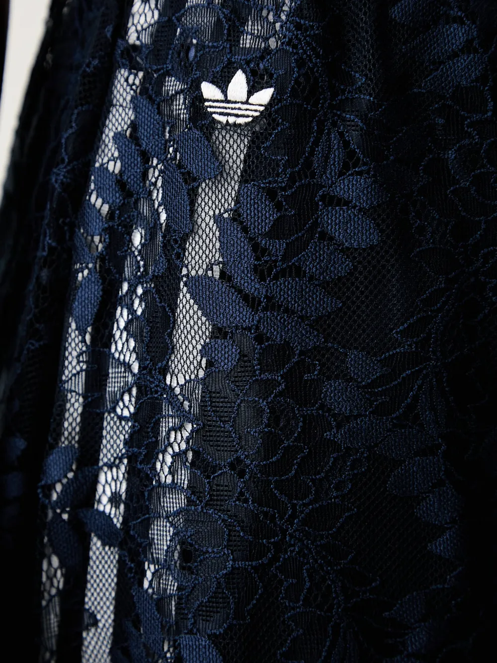 adidas lace-overlay side-stripe track pants Blauw