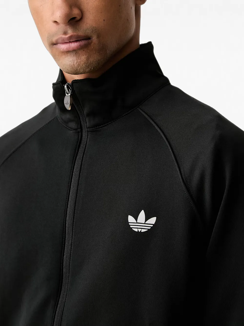 adidas logo-embroidered raglan-sleeve zip-up sweatshirt Zwart