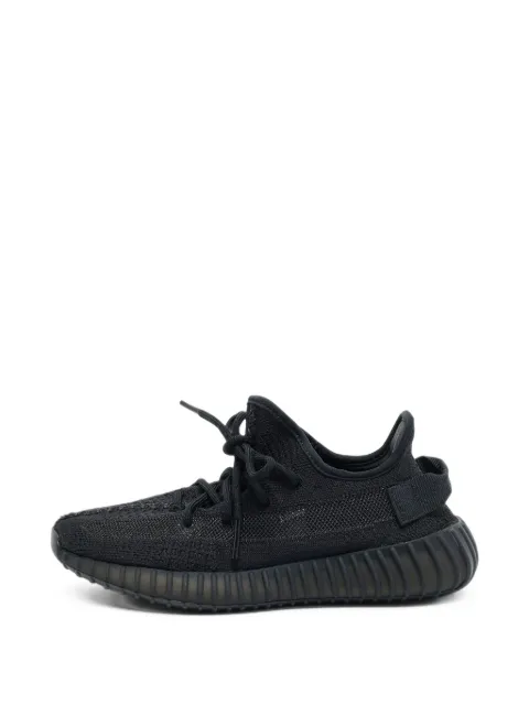 adidas Yeezy Boost 350 V2 sneakers