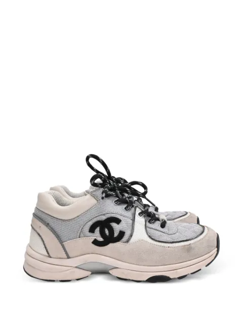CHANEL Pre-Owned CC low-top sneakers