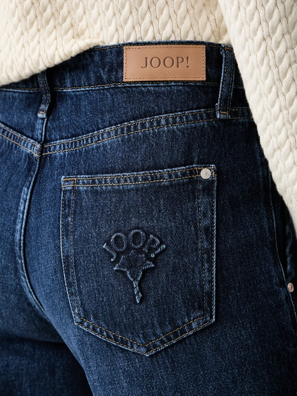 Joop! logo-embossed jeans Blauw