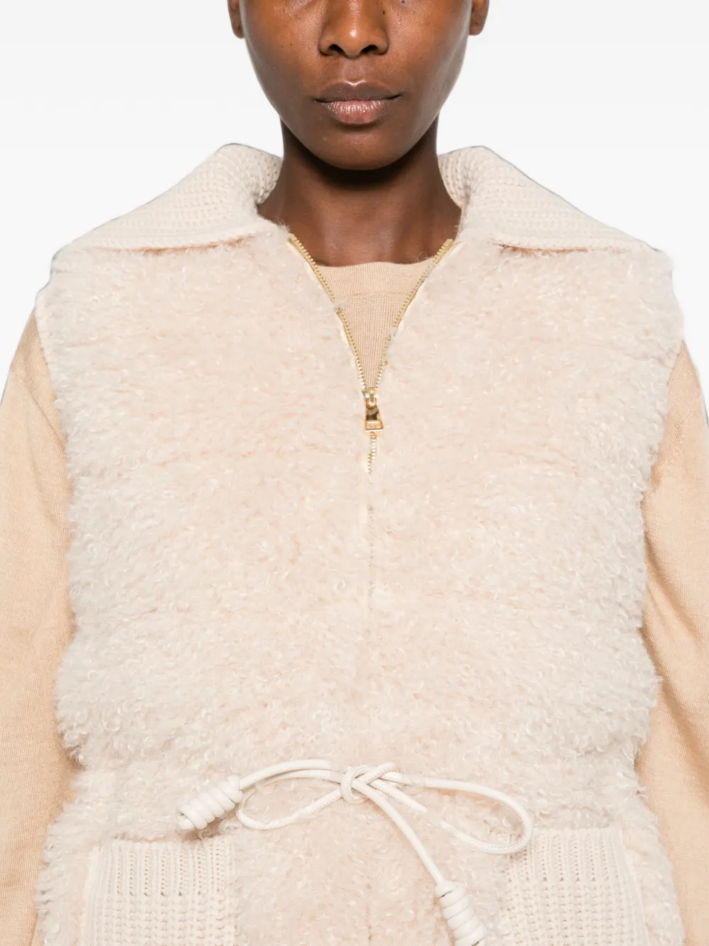 Moncler Bodywarmer met trekkoord in de taille Beige