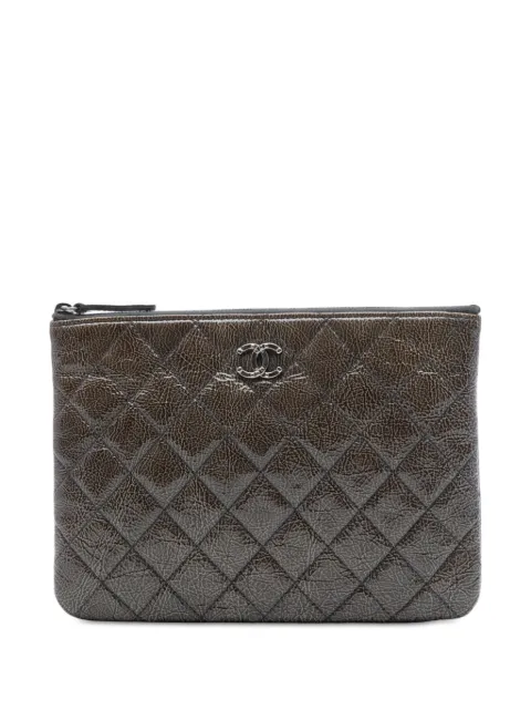 CHANEL Pre-Owned 2014 Small Quilted Crinkled Patent O Case clutch bag