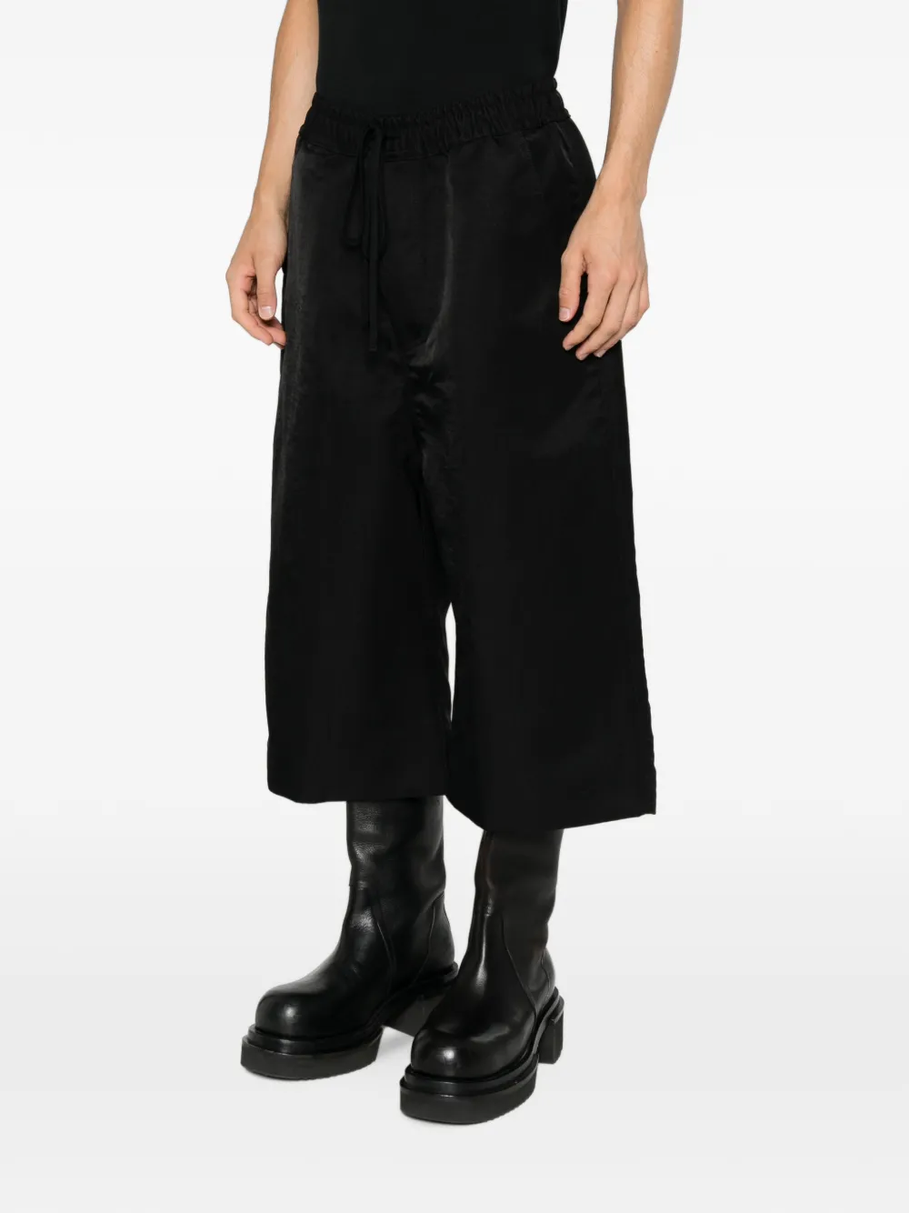 Thom Krom Cropped broek met wijde pijpen en trekkoord Zwart