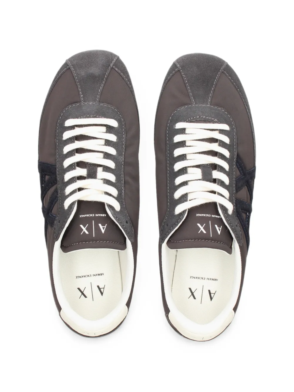 Armani Exchange logo-patch sneakers Bruin