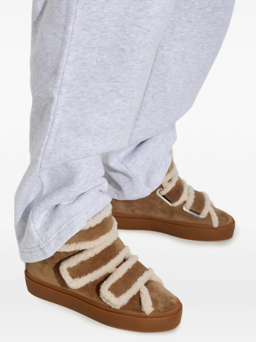 Inuikii Lammy sneakers met klittenband en sleehak Bruin