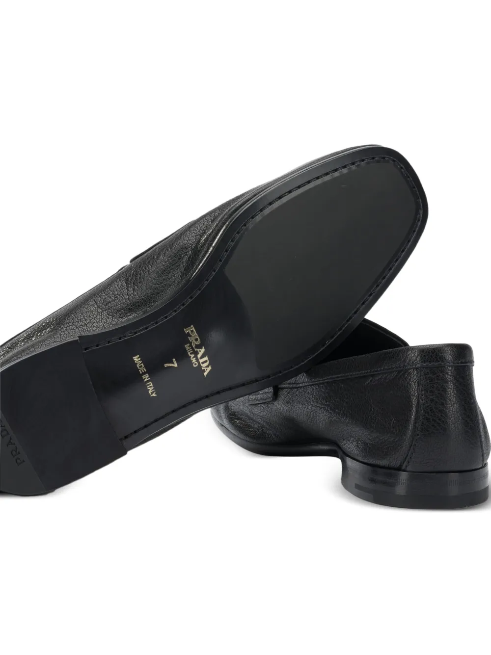 Prada grainy-leather loafers Zwart