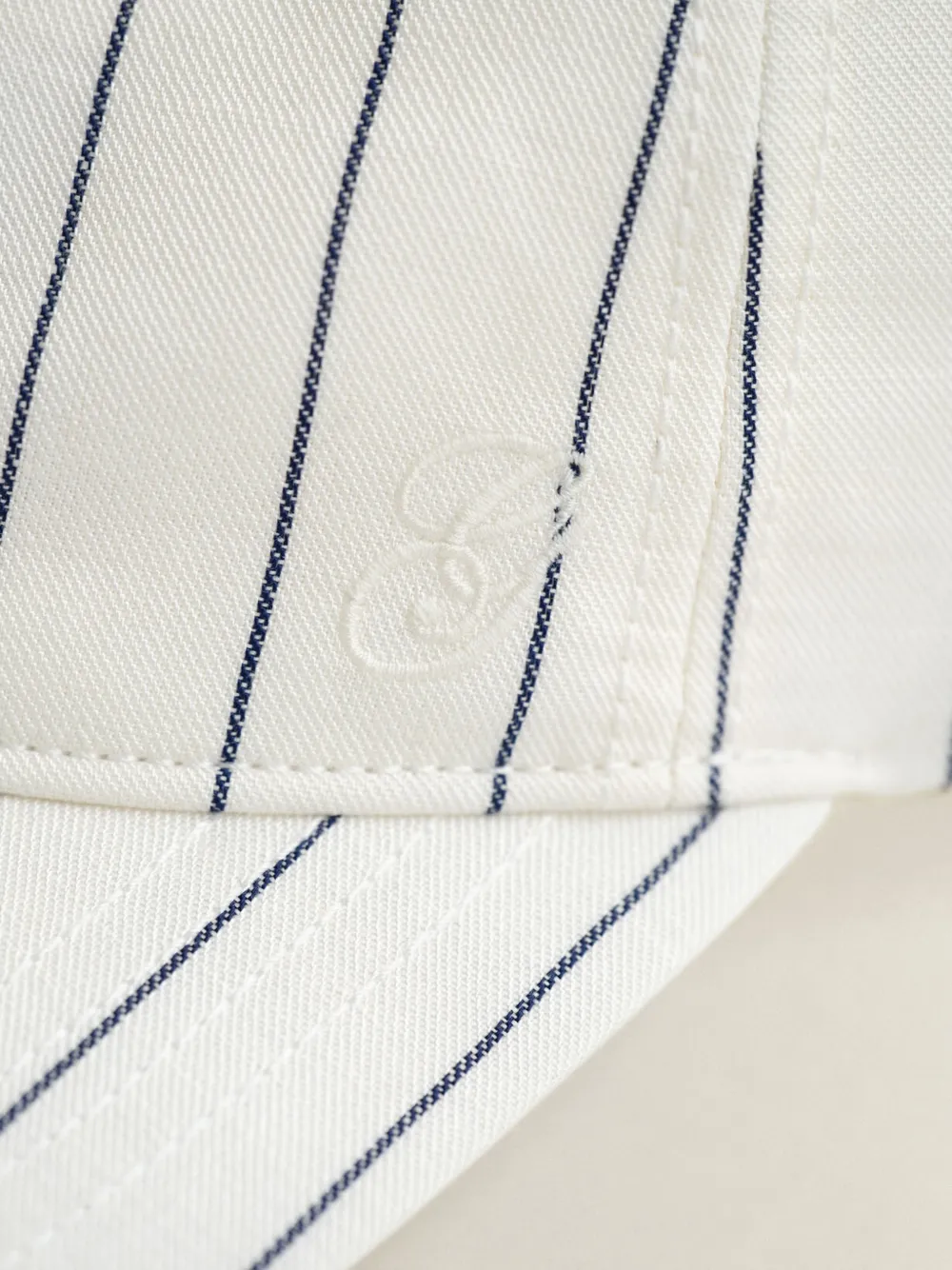 Gant pinstripe-pattern baseball cap Wit