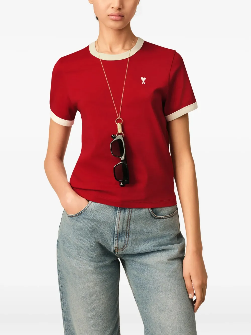 AMI Paris Contrasterend katoenen T-shirt met Ami de Coeur logo Rood