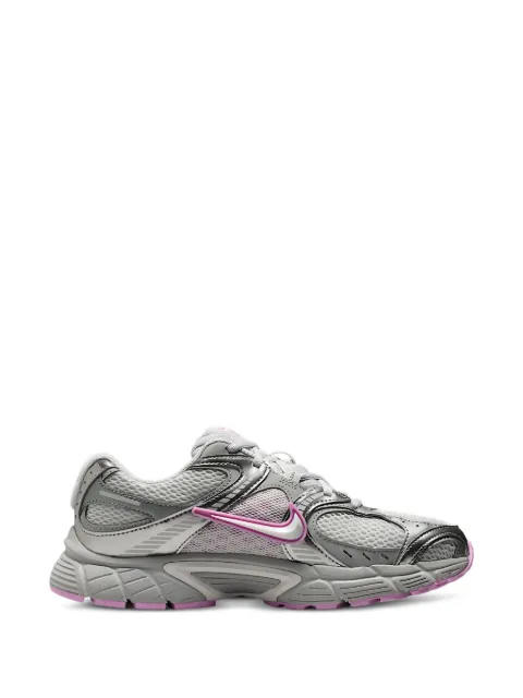 Nike V5 RNR sneakers