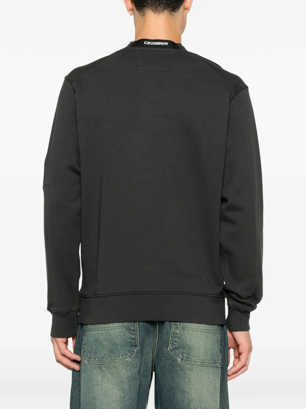 C.P. Company Sweater met Lens-detail en zak op de mouw Grijs