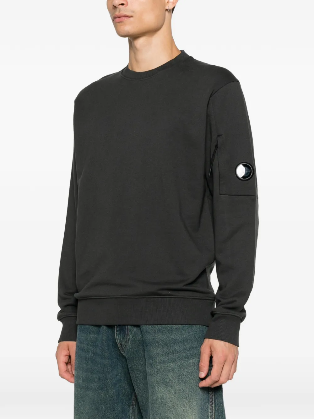 C.P. Company Sweater met Lens-detail en zak op de mouw Grijs