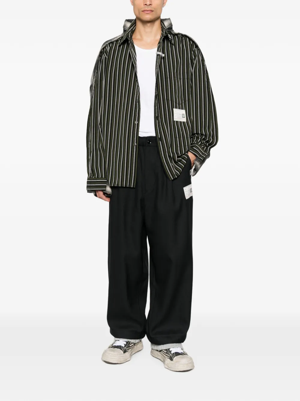 Maison MIHARA YASUHIRO logo-patch pockte trousers Zwart
