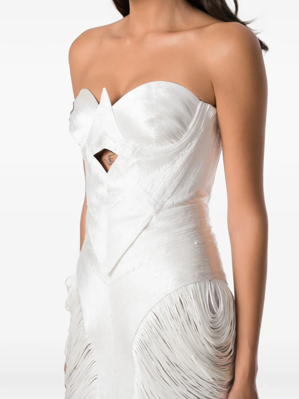 NORINA ST Aura midi-jurk met franje afwerking en uitgesneden details Wit