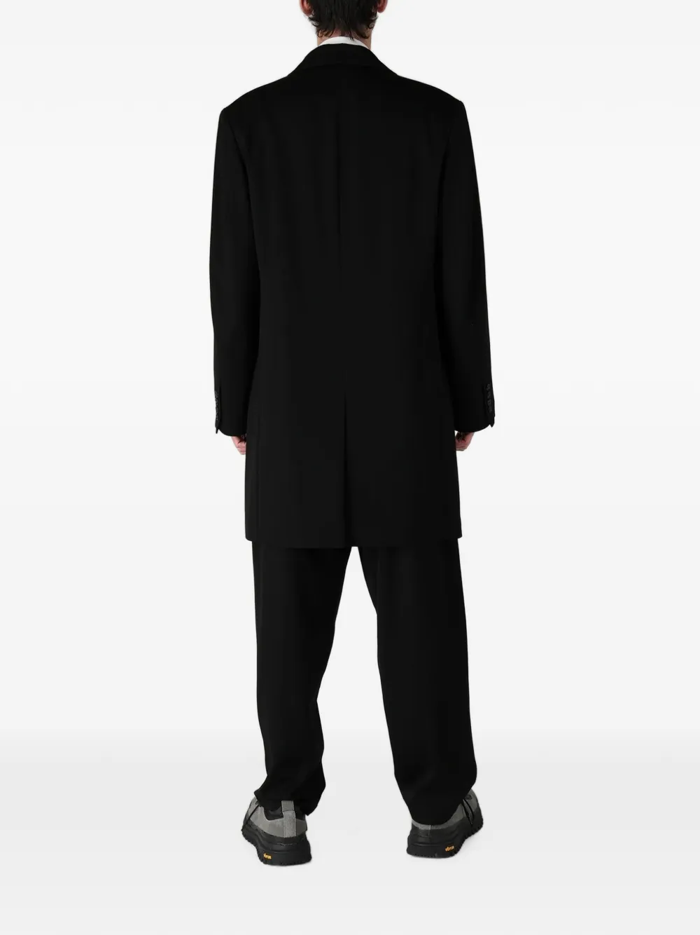 Yohji Yamamoto Lang jack met enkele rij knopen enzakken Zwart