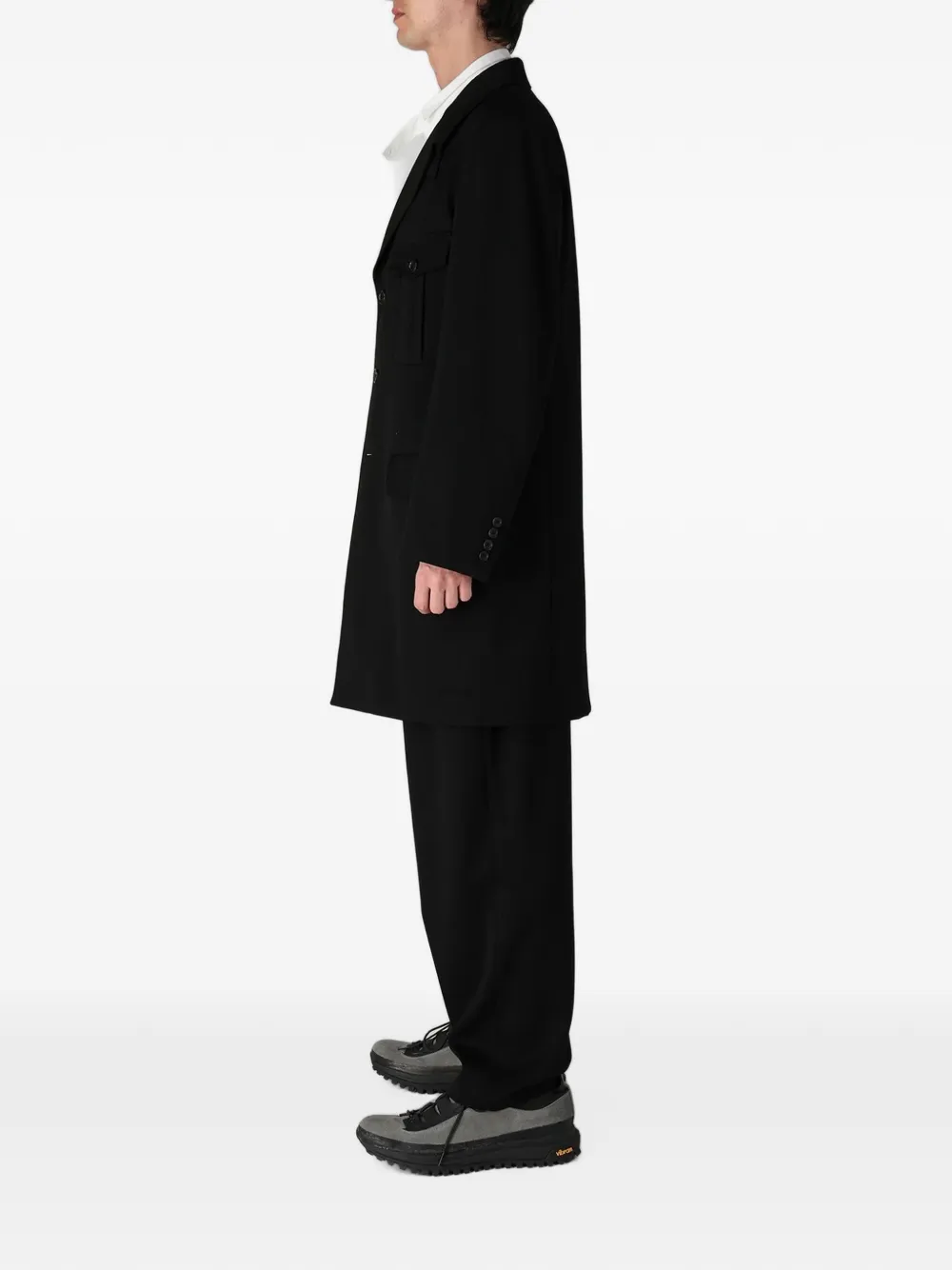 Yohji Yamamoto Lang jack met enkele rij knopen enzakken Zwart