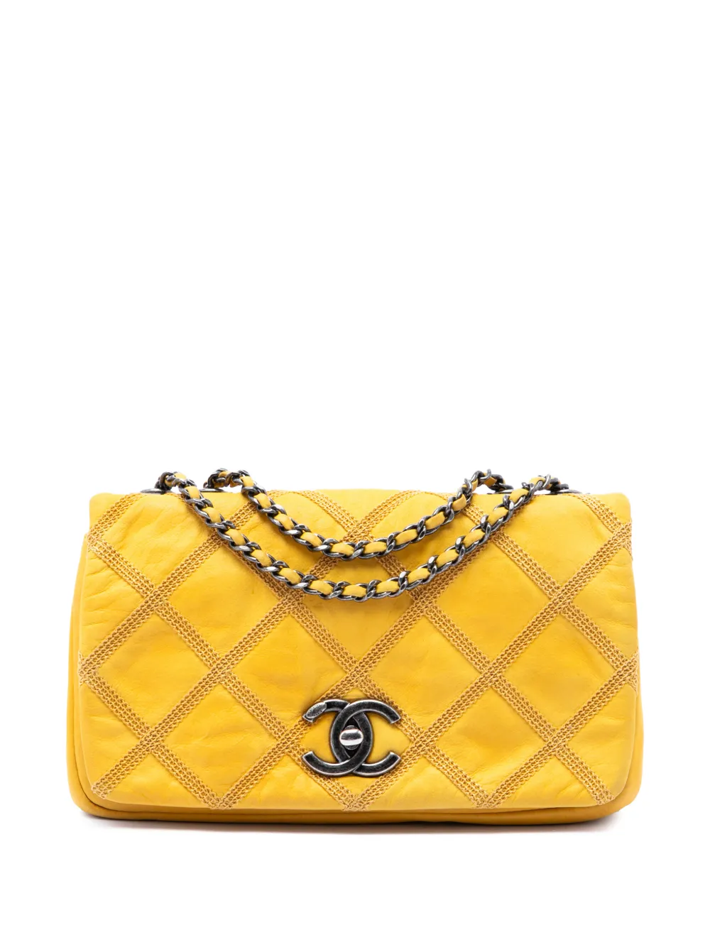 CHANEL Pre-Owned Borsa a spalla CC piccola in pelle di vitello trapuntata iridescente con battente 2012-2013 - Giallo