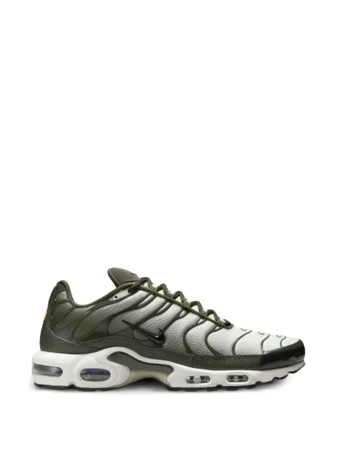 Nike Air Max Plus sneakers