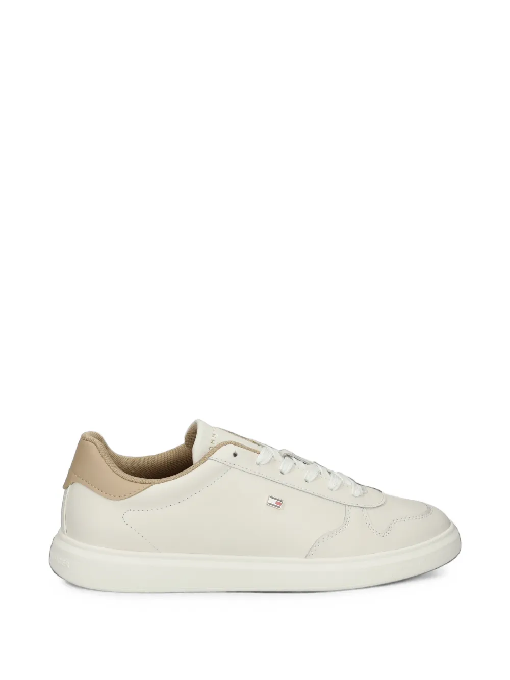Tommy Hilfiger Logo-plaque Leather Sneakers In White