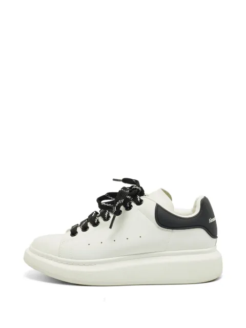 Alexander McQueen Pre-Owned Oversized lace-up sneakers