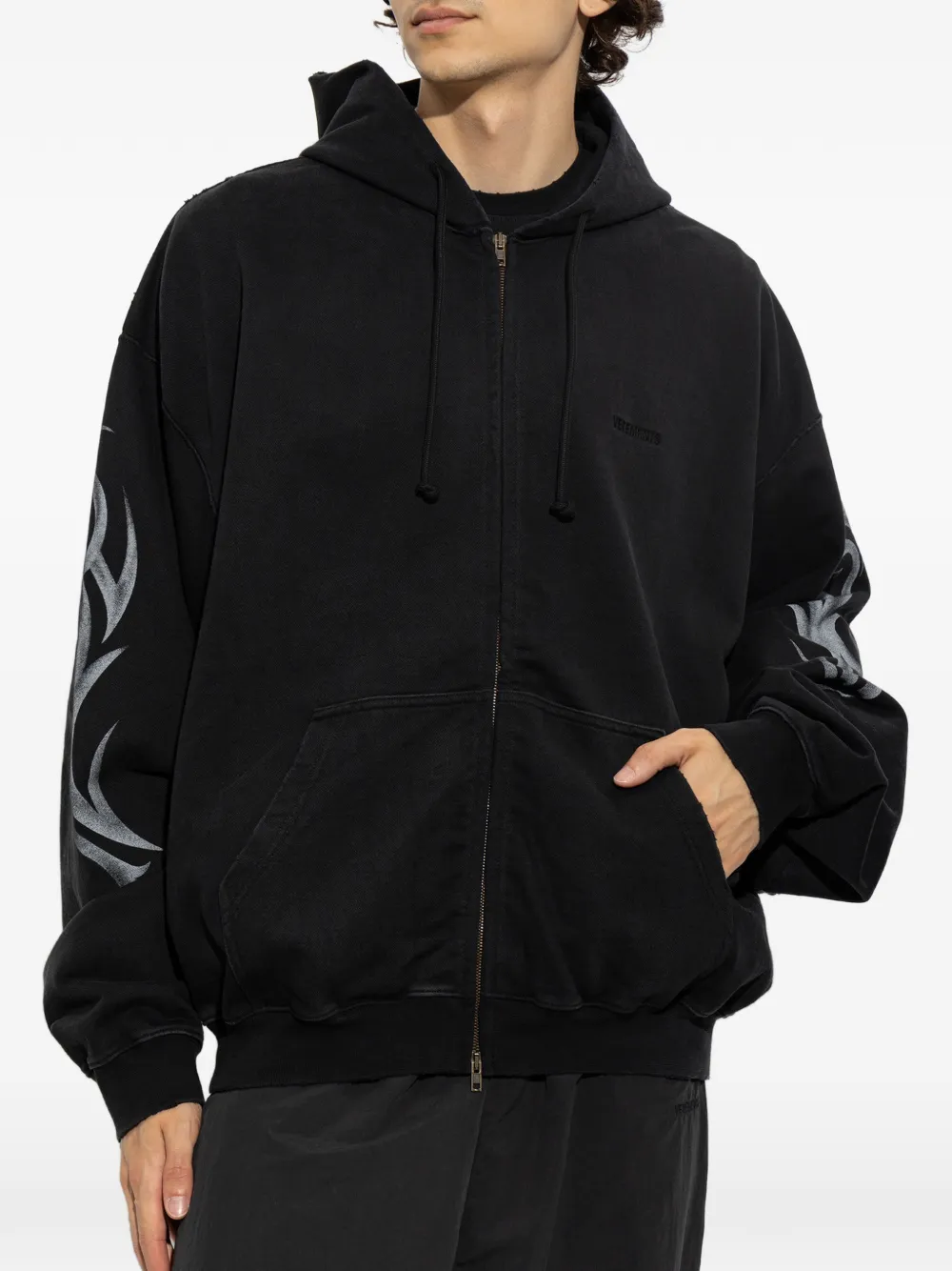 VETEMENTS Hoodie met grafische print Zwart