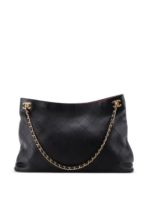 CHANEL Pre-Owned Grote Metiers d'Art CC gewatteerde lamsleren schoudertas