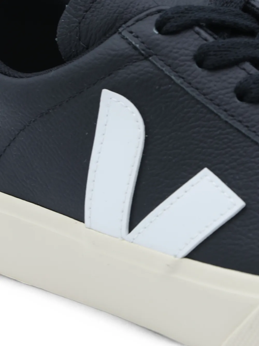VEJA Campo logo-patch sneakers Zwart