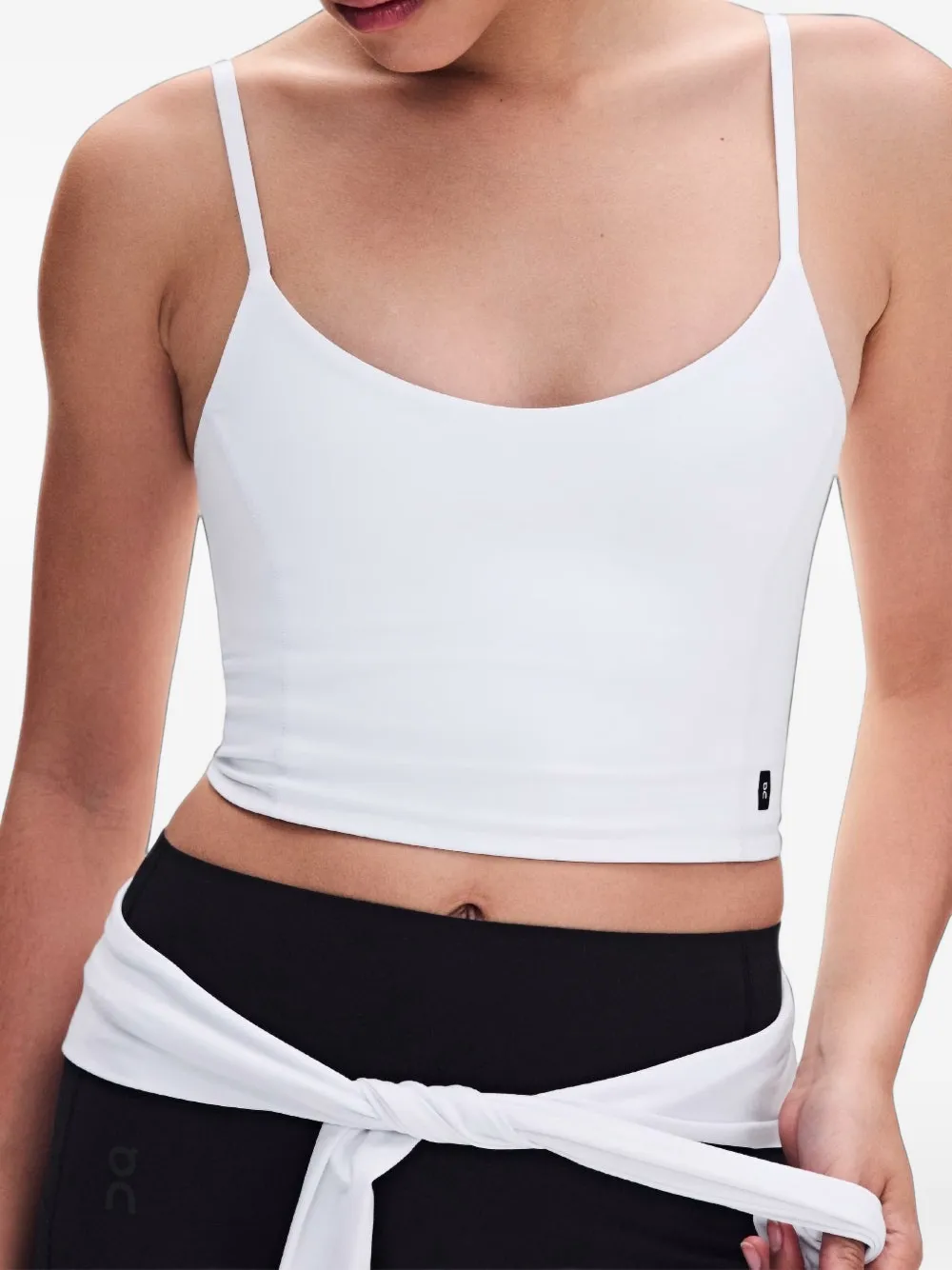 On Studio cropped top Wit