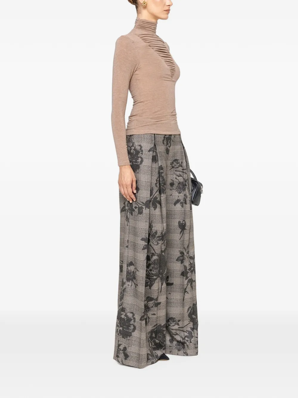 NISSA Lyocell top met col van wolblend Beige