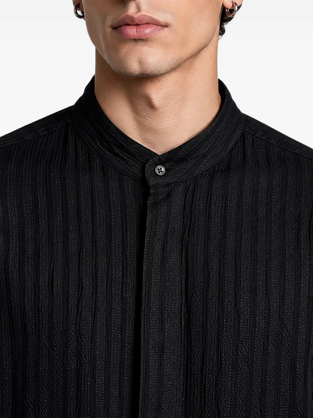 Giorgio Armani Gestreept overhemd met bandkraag Zwart