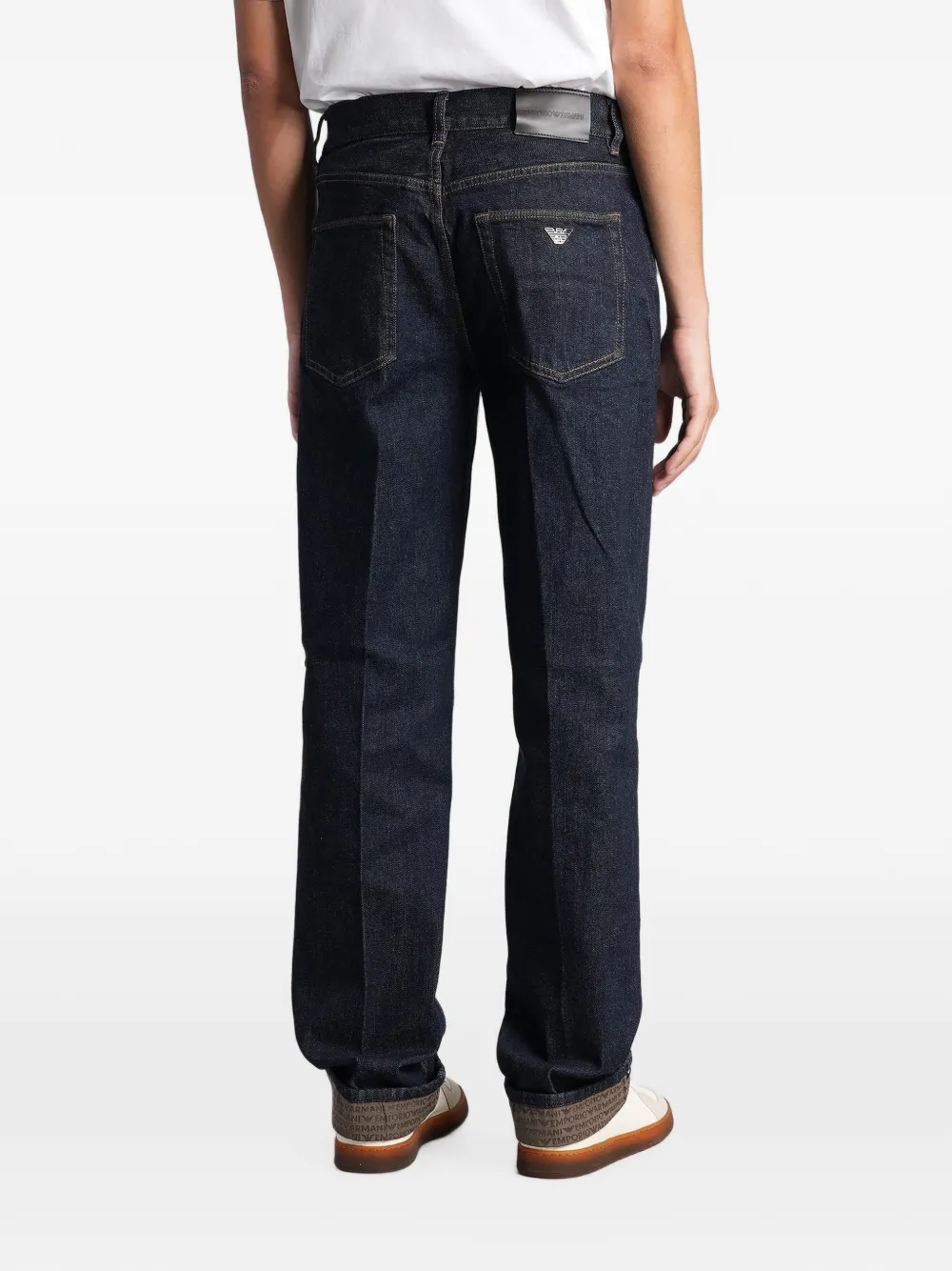 Emporio Armani Straight jeans met logoplakkaat Blauw