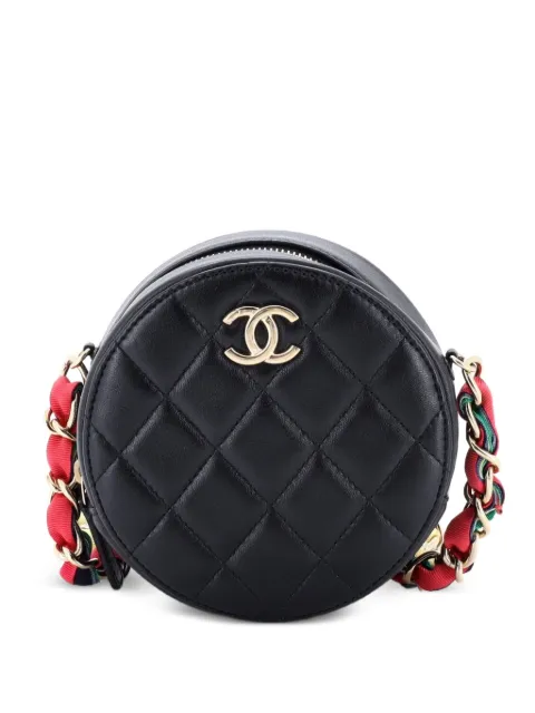 CHANEL Pre-Owned Ribbon Round With Chain Quilted Lambskin clutch bag