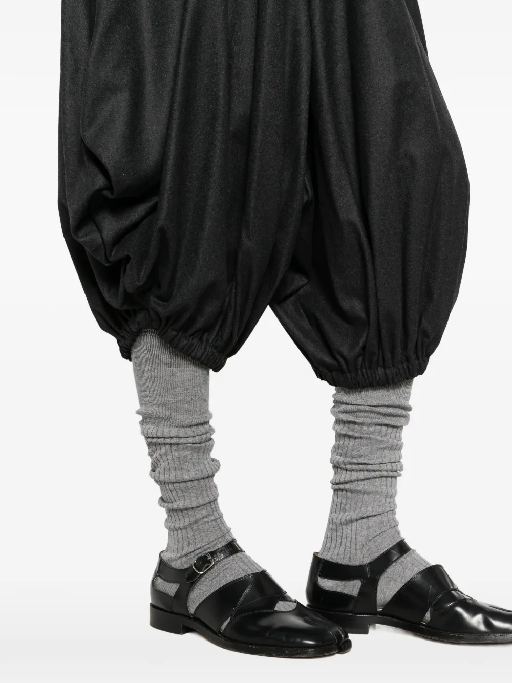 Comme Des Garçons Comme Des Garçons Broek met elastische taille en ballonpijpen Grijs