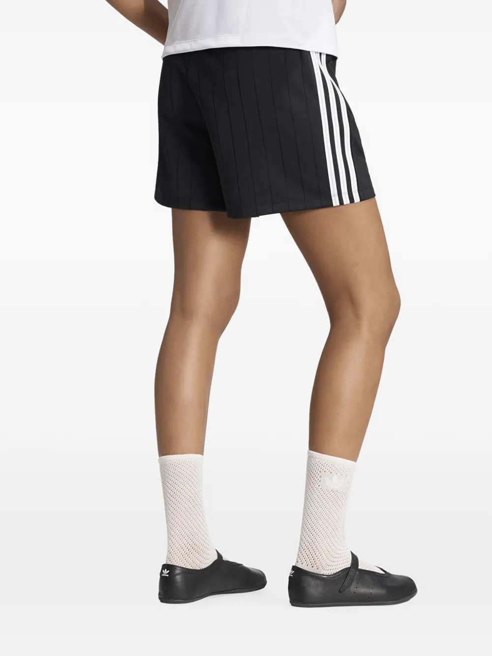 adidas Pinstripe Firebird shorts Zwart